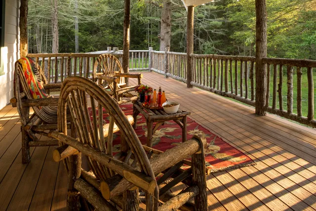 The Cottage in the Pines