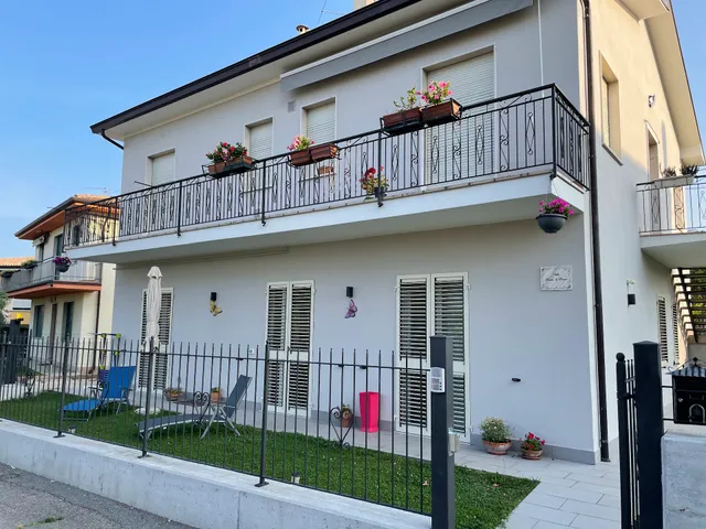 Rosetta & Romeo Family Apartment