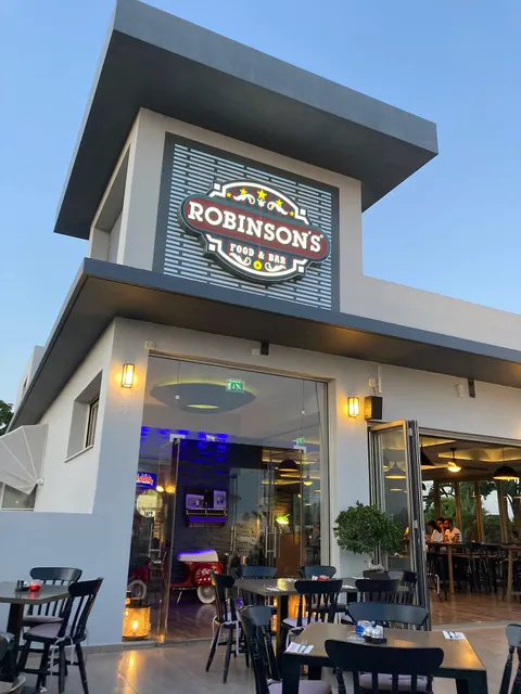 Robinson's Food & Bar