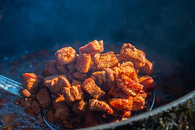 Big Doobie’s Boudin & Cracklins