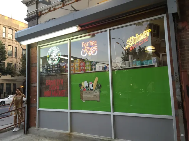 BROOKLYN BORN MINI MARKET