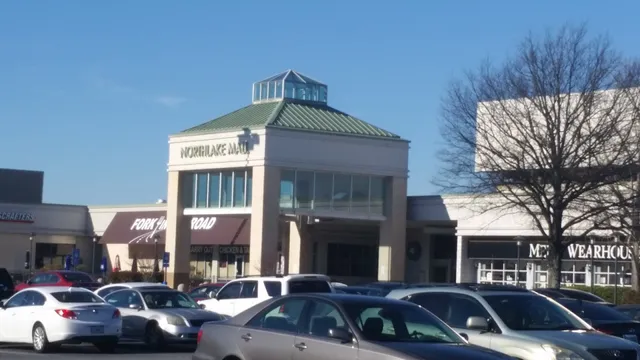 Northlake Mall