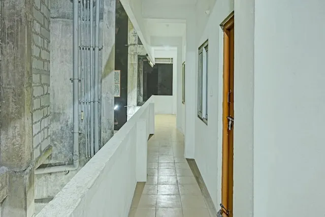 OYO Flagship S S Nest