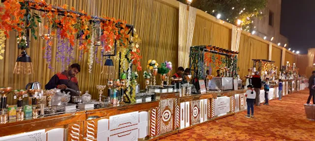 Ahuja Juice Bar and Fresh Fruits