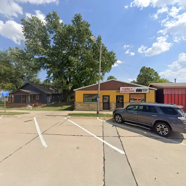 Sunny's Alteration & Dry Cleaning