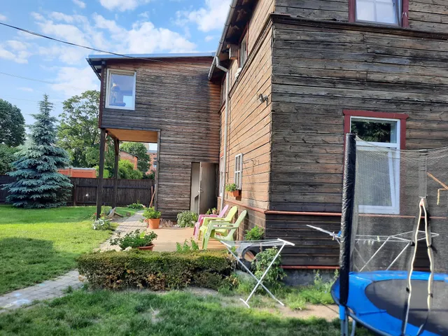 Toma Street Apartments