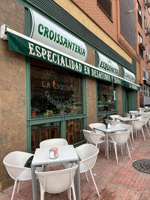 Cafetería La Esquinita