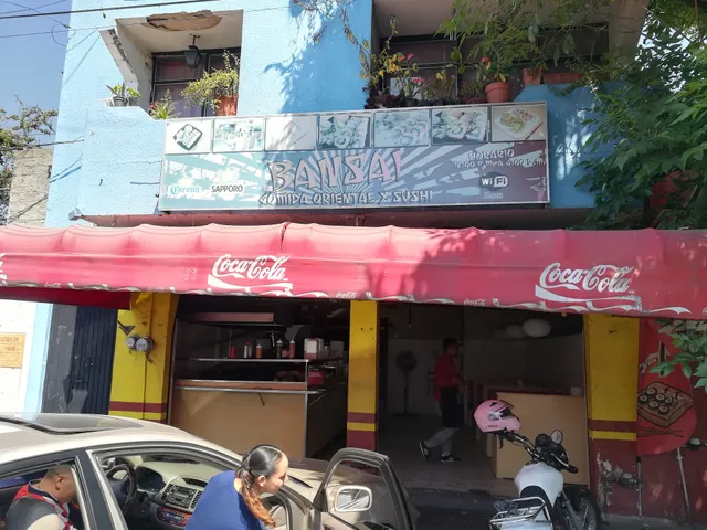 Banzai Comida Oriental and Sushi