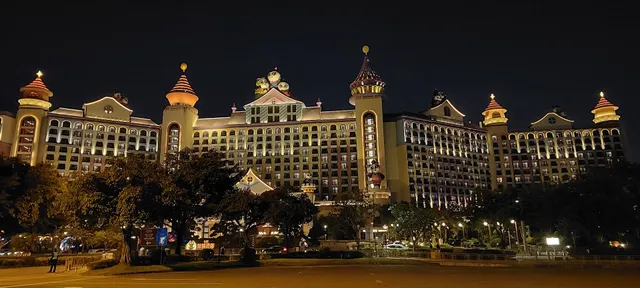 Chimelong Panda Hotel