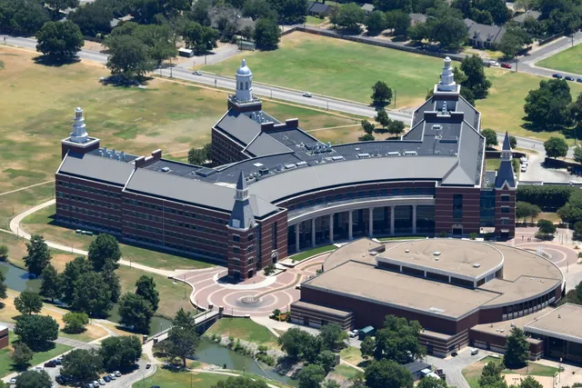 Baylor Sciences Building
