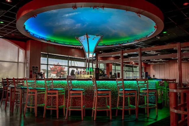 Shinto Japanese Steakhouse & Sushi Lounge