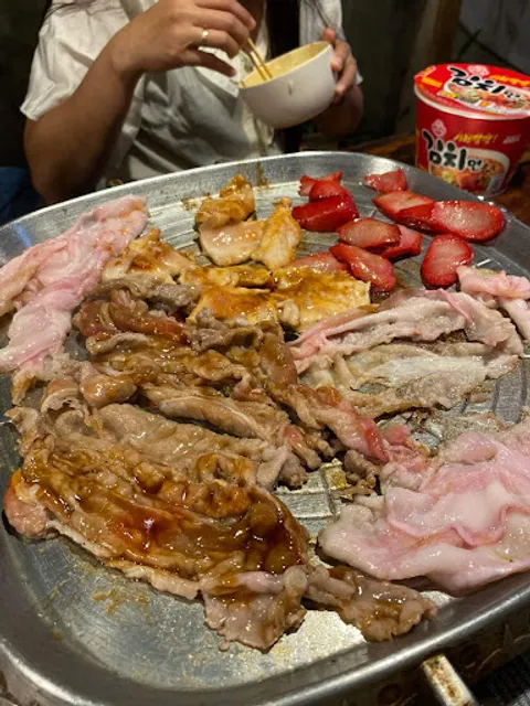 Unli Samgyupsal by Cusina Lab