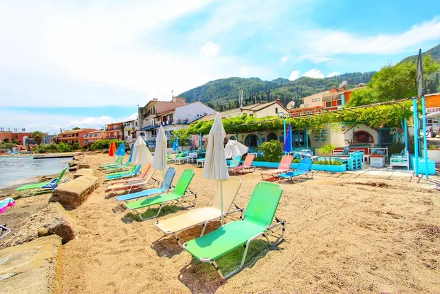 Avra Budget beach hotel Benitses Corfu