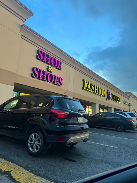 The Loop Shopping Center