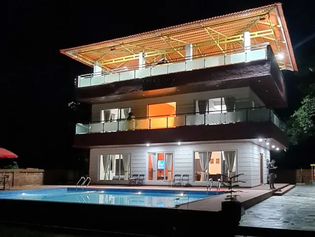 Hideaway Villa Karjat