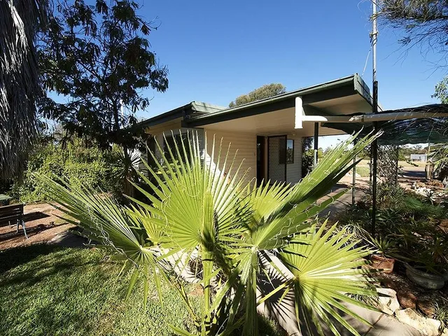 Fossickers Cottages.