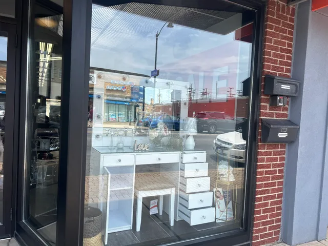 Leyla Home Furniture