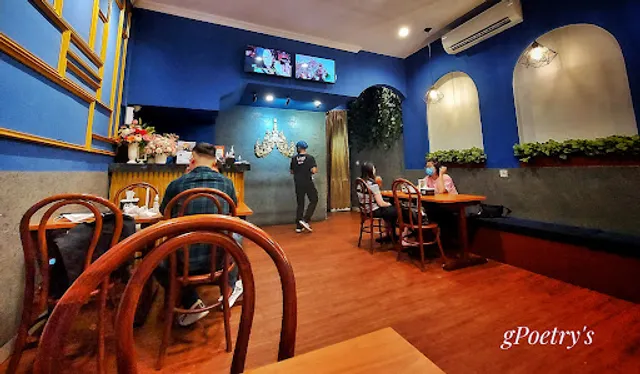 Larb Thai Cuisine Gading Serpong