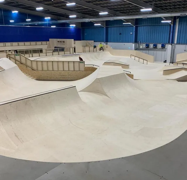 SKATE PARK@DEESIDE