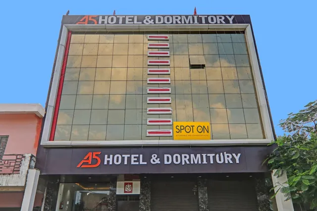 SPOT ON Hotel Brothers