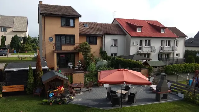 Pokoje gościnne U ZNAJOMEJ