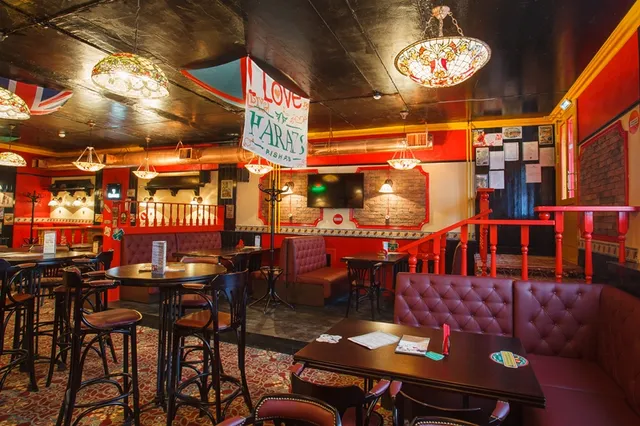 Harat`s Pub