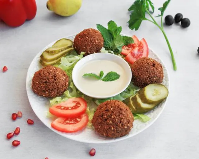 House of Hummus Cafe