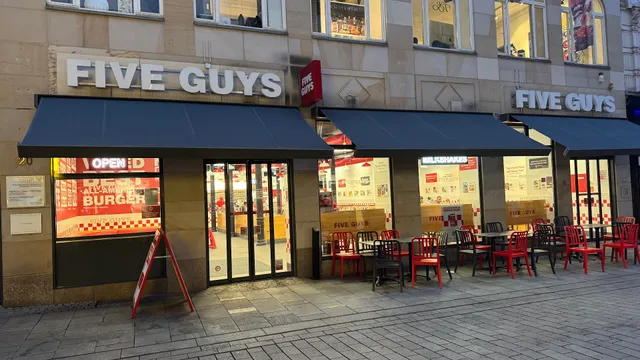 Five Guys Burgers and Fries Wiesbaden Langgasse