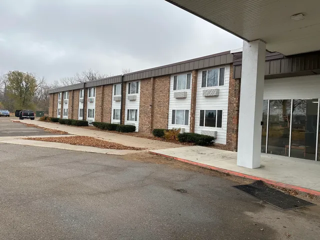 The Hudson Inn Hotel, Bar/Restaurant & Event Center