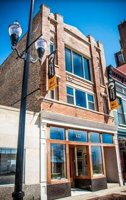 Kapheim Studio Artist Thom Kapheim