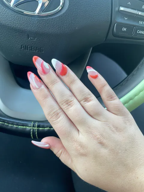 AKA Nails
