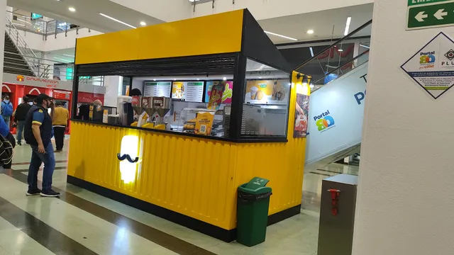 Sr. Buñuelo - Centro Comercial Portal de la 80