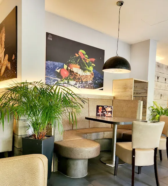 Backhaus Hennig - Backcafé