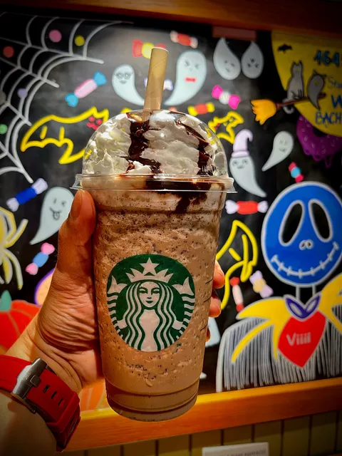 Starbucks Waterbus Bach Dang