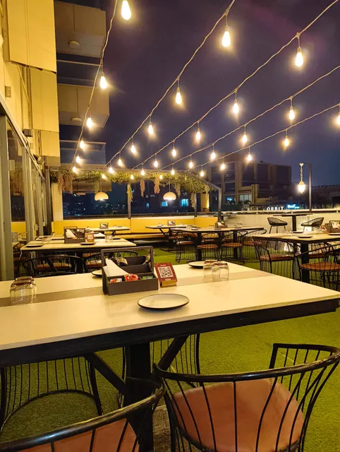 Shararat Restaurant & Rooftop