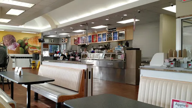 Braum's Ice Cream & Dairy Store