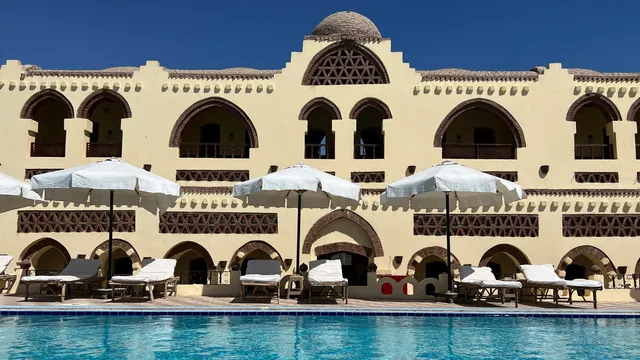 Elphardous Oasis Hotel