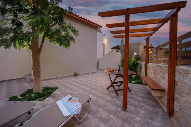 4 Seasons Holiday Villas