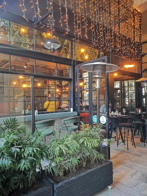 Barajar Casual Corner