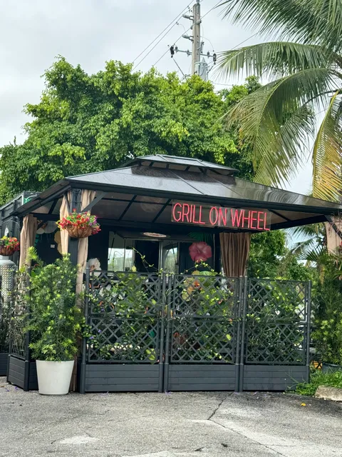 Grill on Wheel