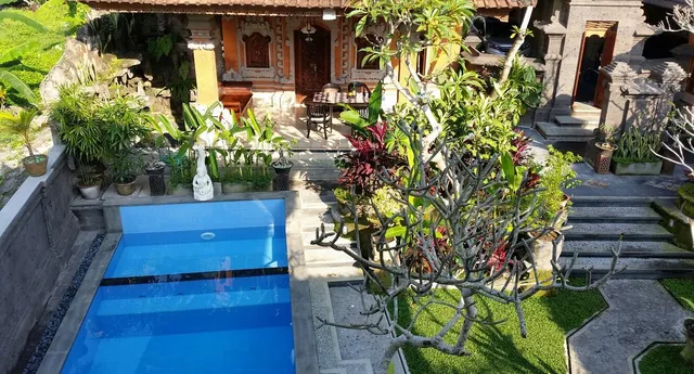 Aura Bisma Guesthouse