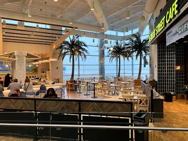 Detroit Street Café