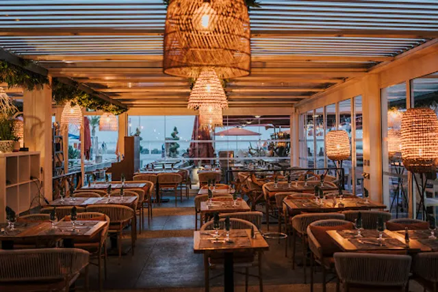 L'Eden Lounge Restaurant