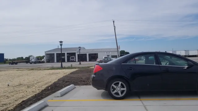 B & D Automotive Services