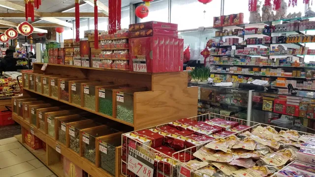 Great Wall Supermarket