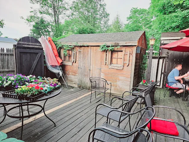 Basil Cafe Restaurant