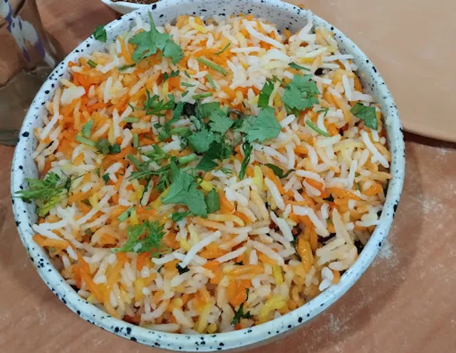 Traveller's Restaurant & Fast Food