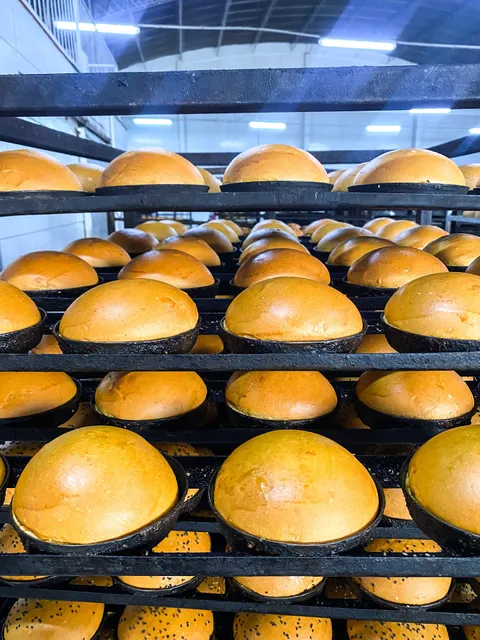 Panaderia y Pasteleria Paris