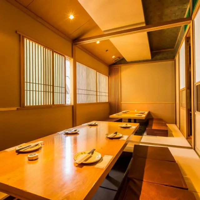 SHUNKA Shinjuku Higashiguchi