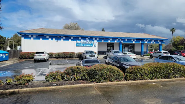 Leatherby's Family Creamery